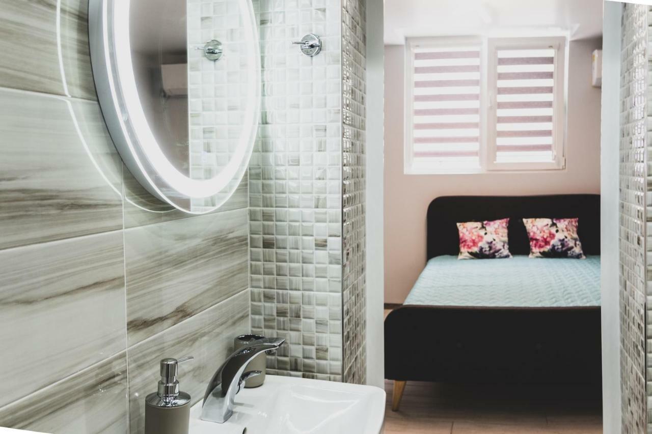 Apartment Morska Street Μπουργκάς Εξωτερικό φωτογραφία